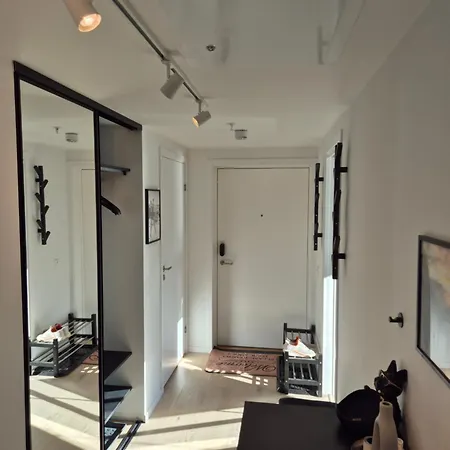 Daire Corner Vervet *